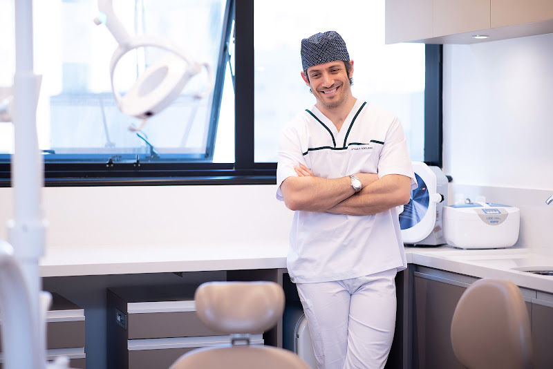 Foto 2 de Paulo Scigliano - Odontologia Avançada