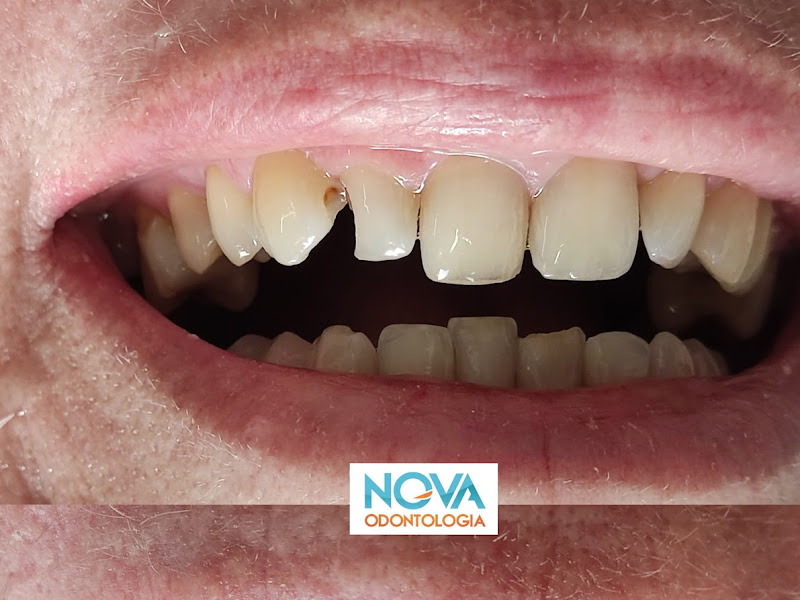 Foto 3 de Peloggia Odontologia