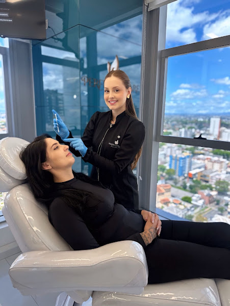 Foto 2 de Perfeccionare Estética Personalizada em Curitiba