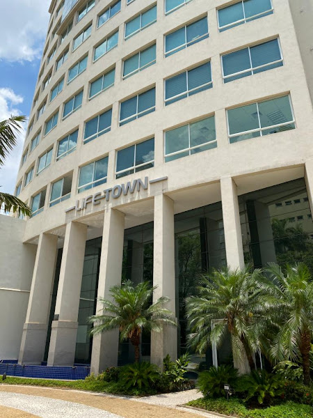 Foto 2 de Periodontia Andrea Yera