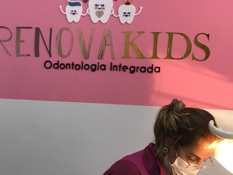 Foto 2 de Periodontia e odontopediatria