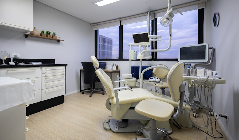 Foto 3 de Phile Odontologia| Dentista Av. Paulista| Implantes | Invisalign| Periodontia| Endodontia