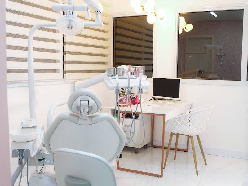 Foto 8 de PJ Odontologia Tatuapé - Dentistas no Tatuapé - Lentes de Contato Dental - Implantes