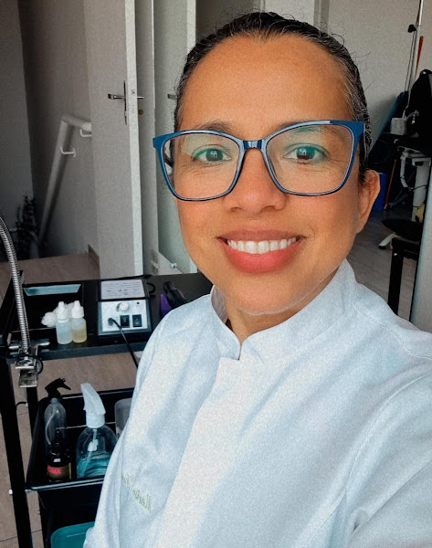 Foto 2 de Podóloga em Floriano - Marise Ferreira