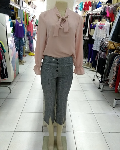 Foto 2 de Poli spaço