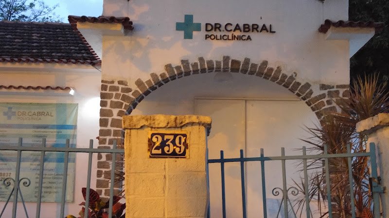 Foto 2 de Policlínica Dr. Cabral
