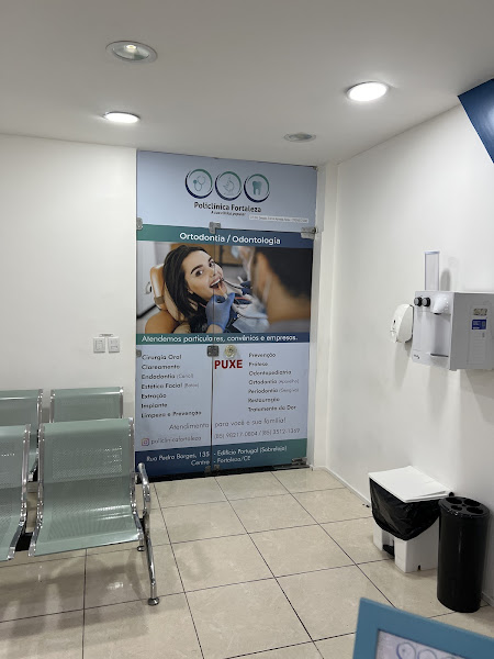 Foto 2 de Policlinica Fortaleza