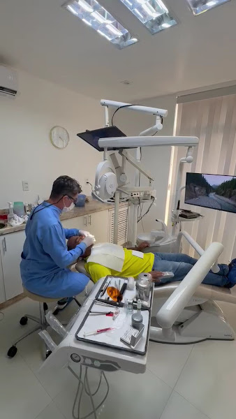 Foto 3 de Pontes Odontologia - Dentista em Valparaíso de Goiás