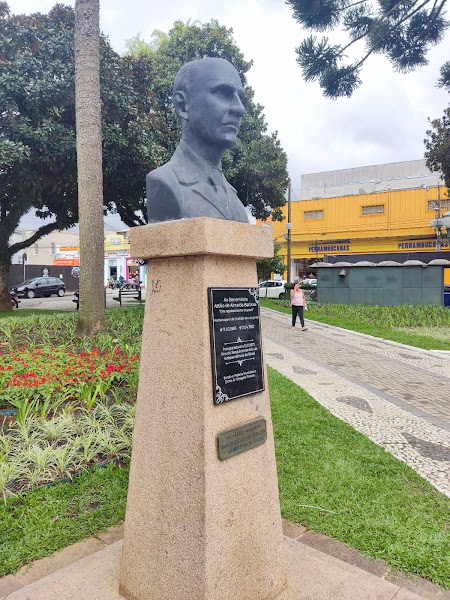 Foto 3 de Praça Attílio de Almeida Barbosa (Praça da Matriz)