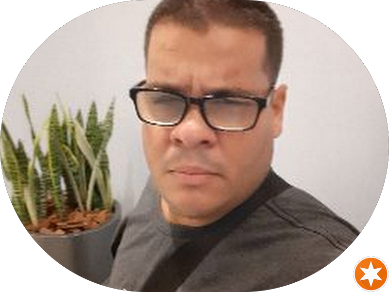 Foto 2 de Praça Pedro Cuevas Júnior 28 - centro