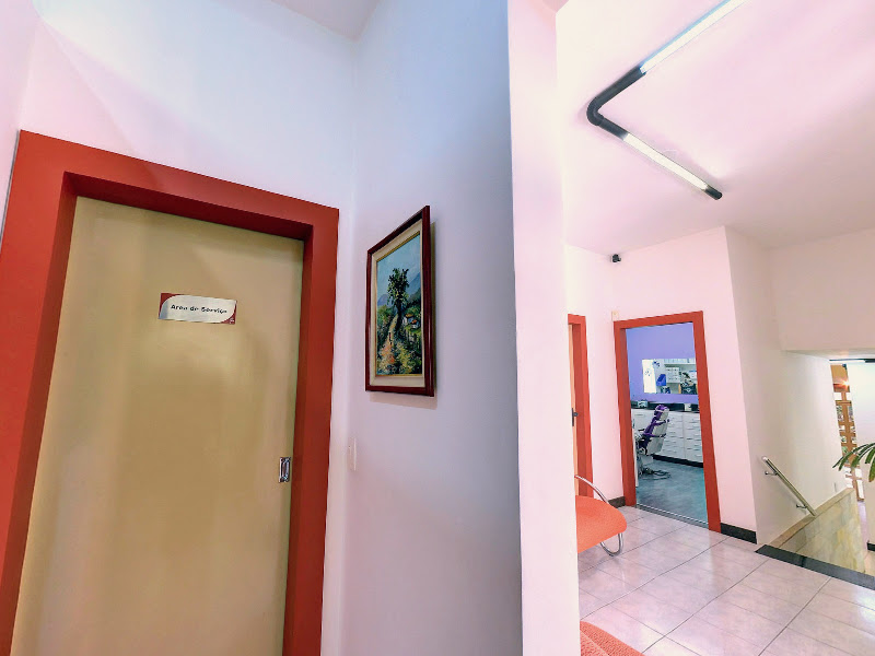 Foto 4 de Prado e Gonçalves Odontologia -Dr. Carlos Márcio