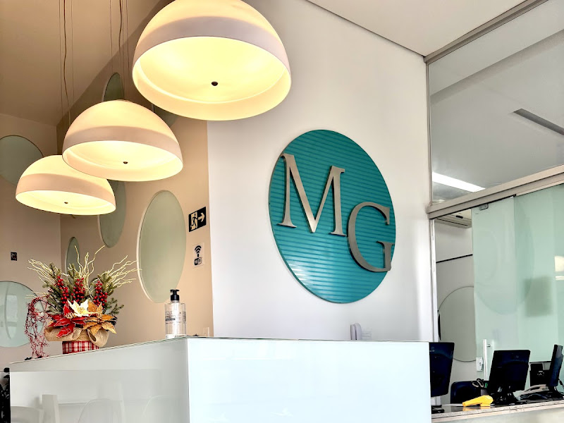 Foto 10 de Prado e Gonçalves Odontologia -Dr. Carlos Márcio