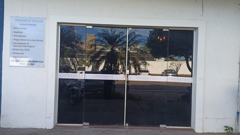 Foto 2 de Priorité - Saúde