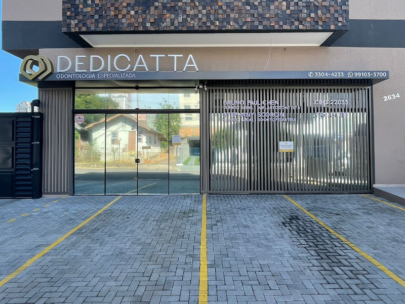 Foto 3 de Priscila Maito Roseira