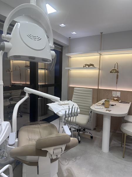 Foto 2 de Priscilla Bitencourt - Odontologia & Harmonização Facial