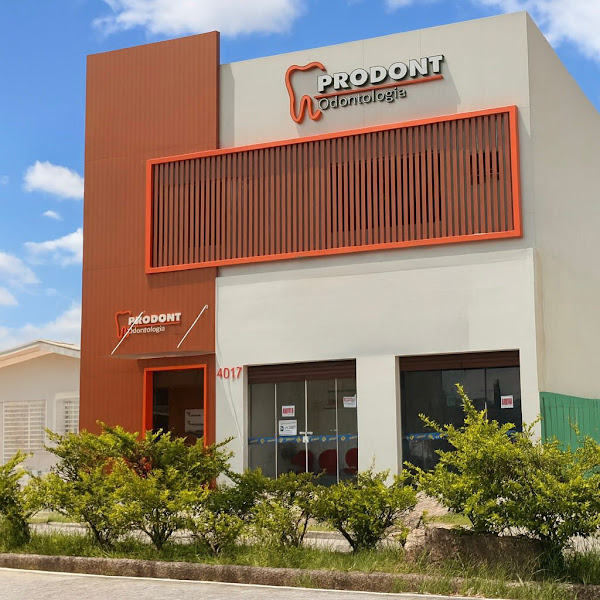 Foto 2 de Prodont Clinica Odontológica | Implante Dentário & Ortodontia | CIC