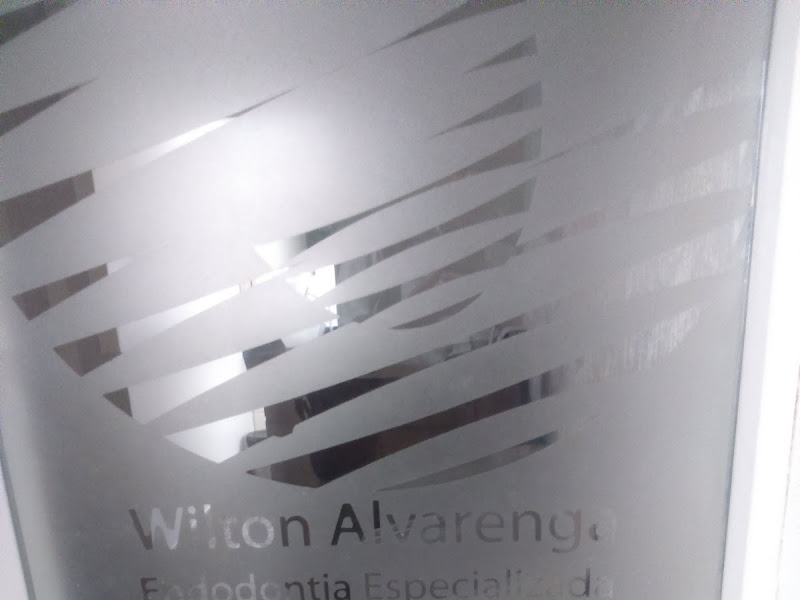 Foto 3 de Prof. Dr. Amilton Freitas, Dentista