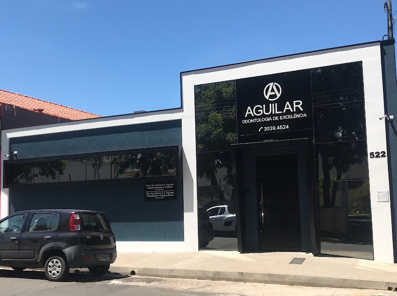Foto 3 de Prof. Dr. Fabiano G. Aguilar Odontologia