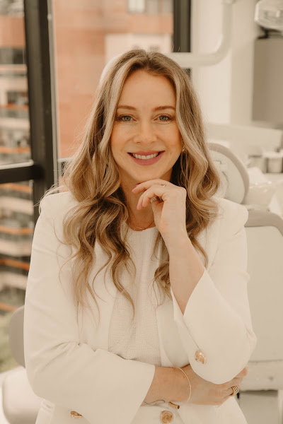 Foto 2 de Profª. Drª. Karin Astrid