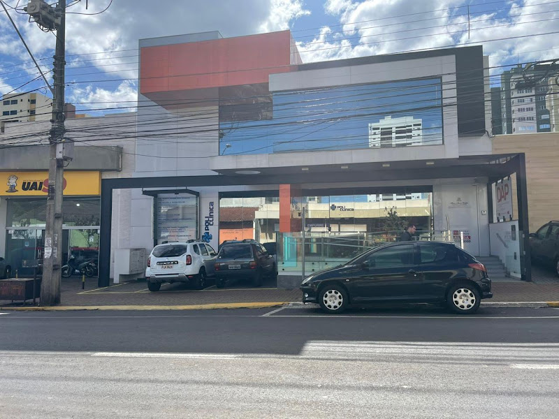 Foto 3 de Prof.Dra. Sarah Miquelão/ Invisalign top Doctor