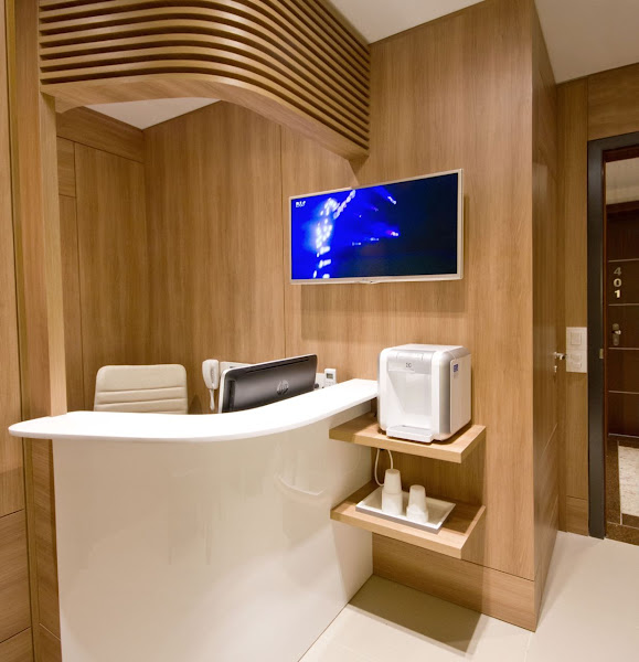 Foto 3 de Prótese Dentária em Porto Alegre - Dra Caroline Klabunde