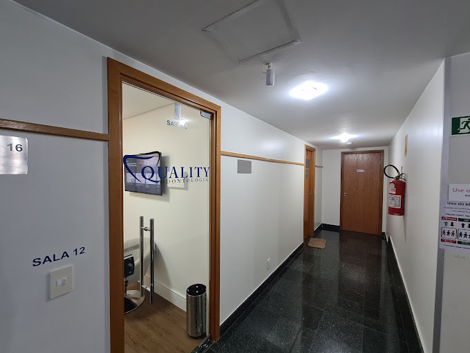 Foto 2 de Quality Odontologia Asa Sul - Dra. Ana Carolina Bertazzi - CRO/DF: 5398 / Dr. Daniel Pereira Ramos - CRO/DF: 5397