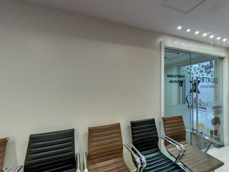 Foto 3 de Quatro Odontologia