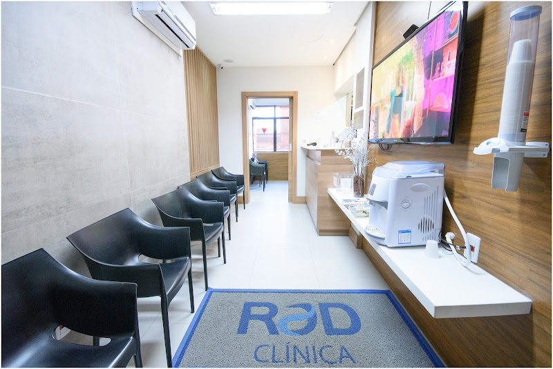 Foto 2 de Radclinica Radiologia e Tomografia Odontológica