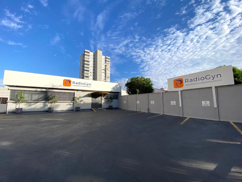 Foto 2 de RadioGyn Diagnóstico Odontológico por Imagem
