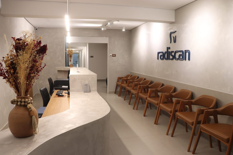 Foto 2 de Radiscan - Tomografia e Radiologia Odontológica