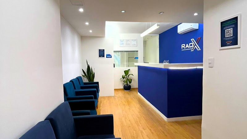 Foto 2 de RadX Radiologia e Tomografia Odontológica - Barra da Tijuca