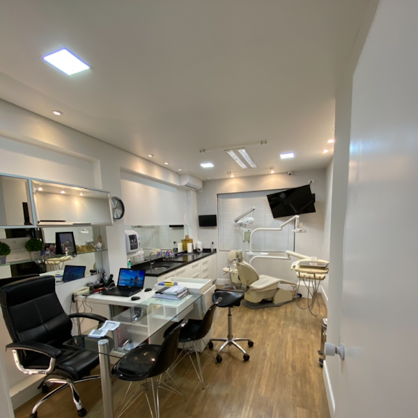 Foto 3 de Ralph Vigo Odontologia