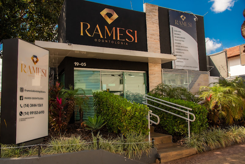 Foto 2 de RAMESI ODONTOLOGIA