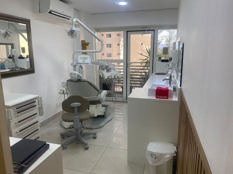 Foto 3 de Raoni Odontologia Estética