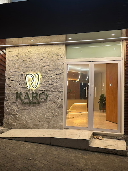 Foto 3 de Raro Clinica Implante Dentário