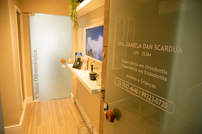Foto 2 de Reabilita Odontologia Estética