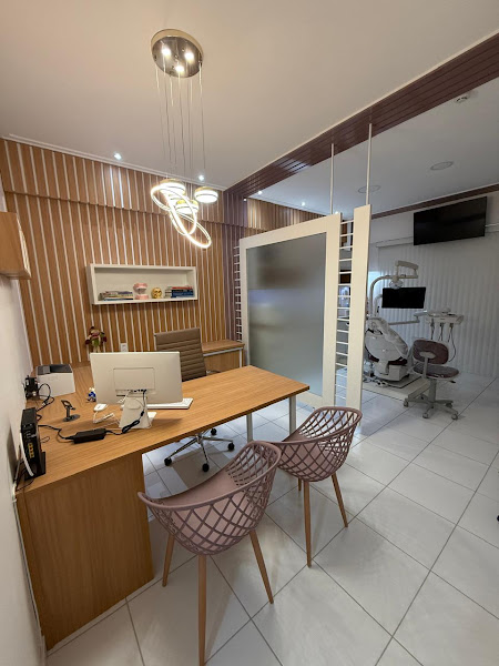 Foto 2 de REABILITAR & SORRIR - Odontologia Moderna