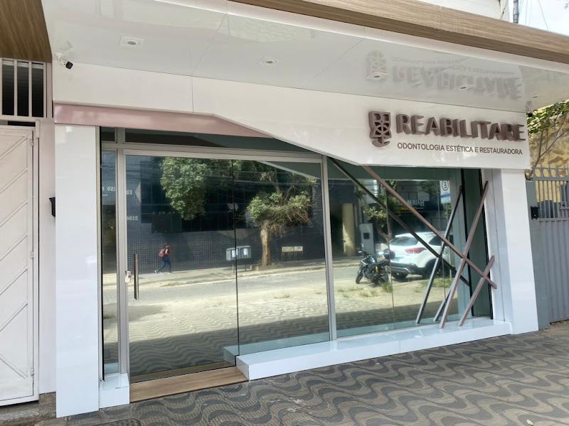 Foto 2 de Reabilitare - Odontologia Estética e Restauradora