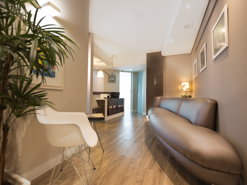 Foto 8 de Realce Ortodontia e Clinica Geral | Dentista em Curitiba | Clínica Odontológica em Curitiba