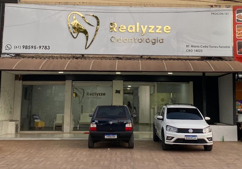 Foto 2 de REALYZZE ODONTOLOGIA. DRA. CÉLIA TORRES CIRURGIÃ DENTISTA