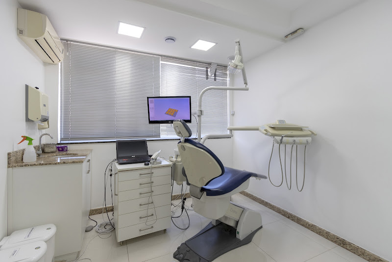 Foto 3 de Redimagem Clínica de Radiologia Odontológica