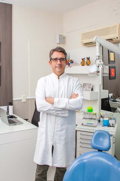 Foto 2 de Régis Knop - RK Odontologia Especializada