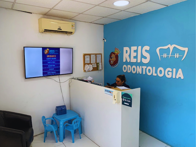 Foto 2 de Reis Odontologia | Dentista | Implantes | Próteses | Dentista em Guaratiba | Rio de Janeiro