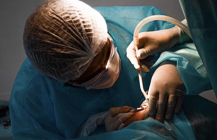 Foto 2 de Relive odontologia | Dr. Stanley Rangel | Dentista em Bragança Paulista - Especialista em Implantes, Aparelhos e Clareamento