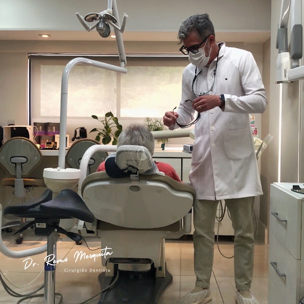 Foto 3 de Remo Mesquita | Cirurgião Dentista
