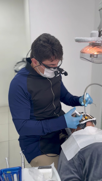 Foto 3 de Renato Akegawa Endodontia Especializada