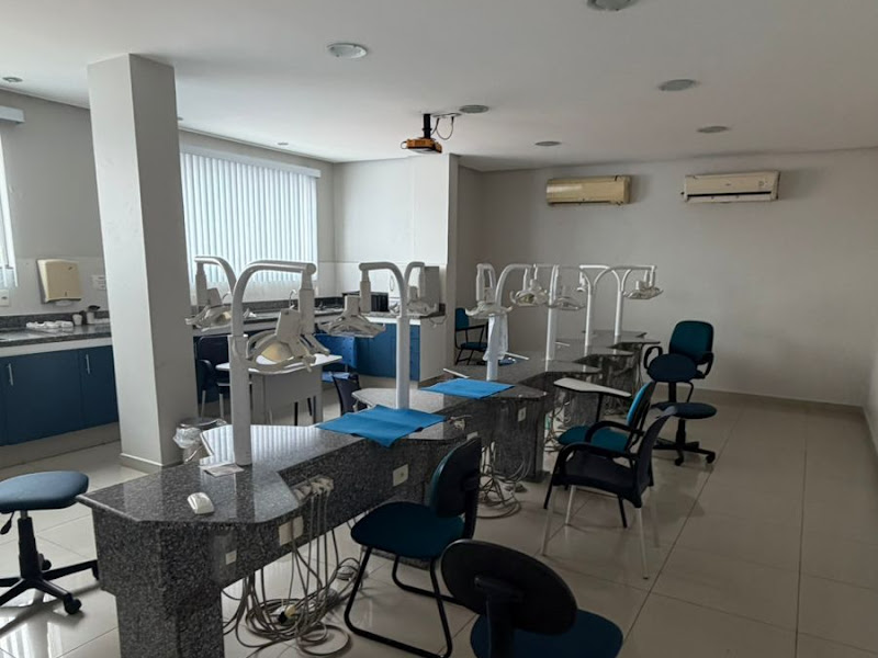 Foto de Residência Perioimplante Manaus