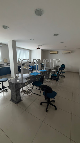 Foto 2 de Residência Perioimplante Manaus