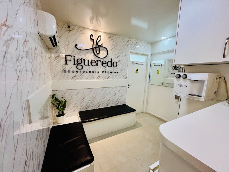 Foto 2 de RF FIGUEREDO ODONTOLOGIA PREMIUM | Dentista em Itaboraí
