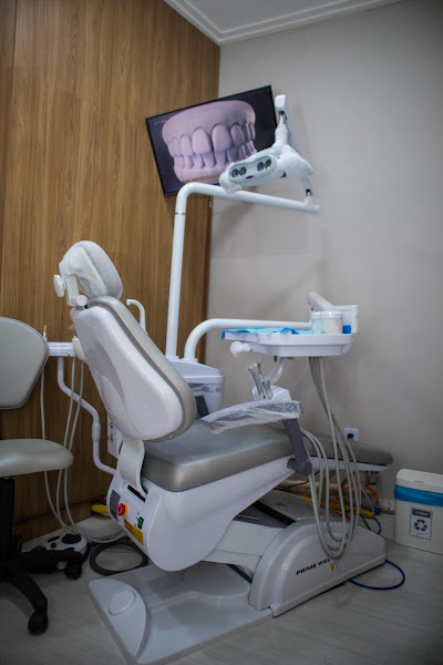 Foto 3 de Ribeiro Costa Odontologia | Implantes e Estética Dental em Maricá